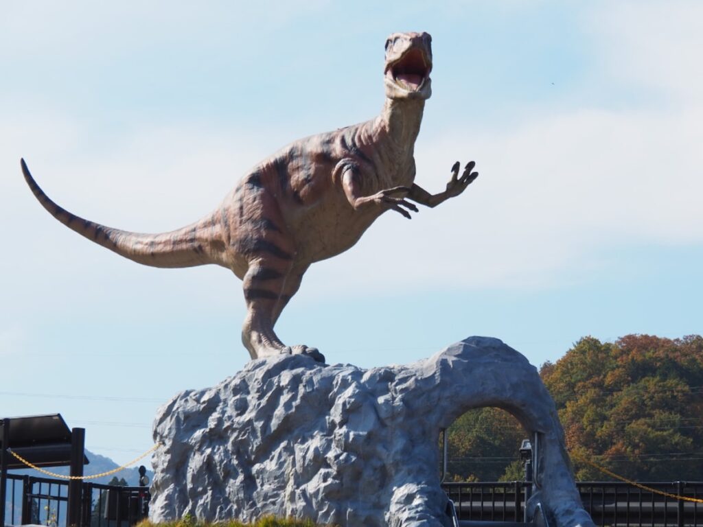 秋に行きたいと思う「福井県の道の駅」ランキング！ 2位「恐竜渓谷かつやま」を抑えた1位は？【2025年調査】 - All About ニュース