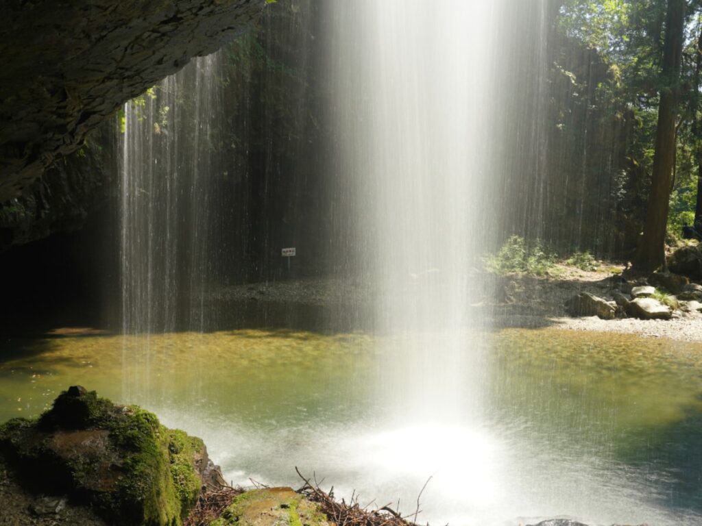 秋に行きたい「島根県の穴場秘境」ランキング！ 2位「竜頭ヶ滝」、1位は？ 【2025年調査】 - All About ニュース