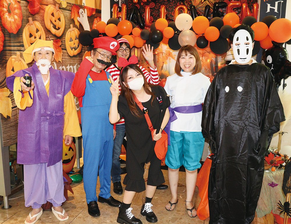 松原屋ハロウィン（仮装）.jpg