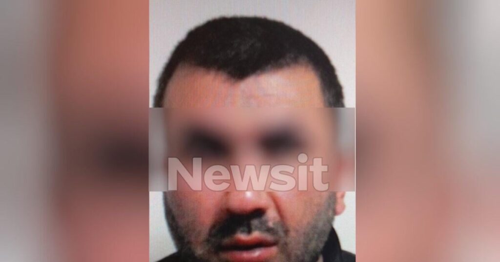 43歳の彼の過去と妊娠中の妻の面前で100回以上裕福だった：エイリアンショーは妊娠中の妻によって報告されたため、2012年以来、彼のことは当局に知られていました。飲酒運転で何度も逮捕され、警察官を襲うこともあった