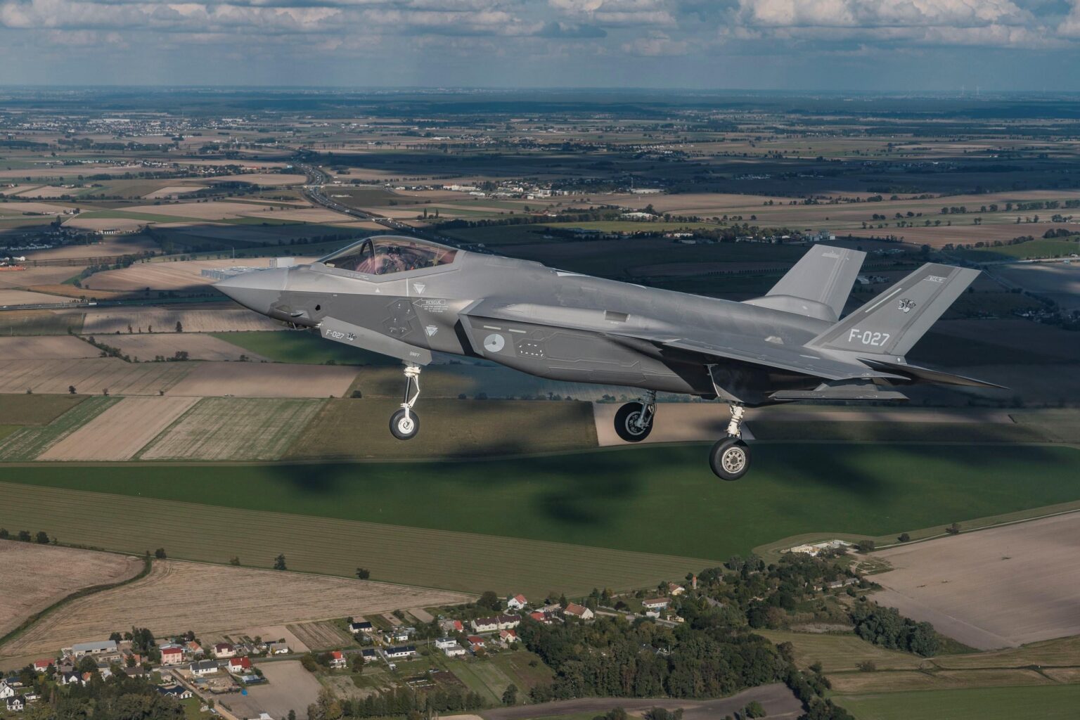 ドローンキルマーカーを備えたオランダF-35A。