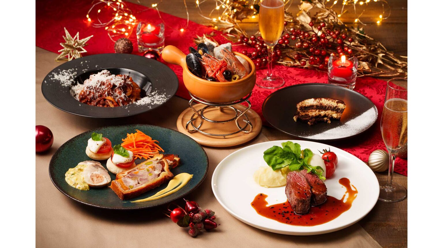 Pizzeria LAVAROCK 仙台 カジュアルに楽しめる、華やかなクリスマスディナーコース ～乾杯スパークリングワインで始まる、特別な夜のシェアスタイル～