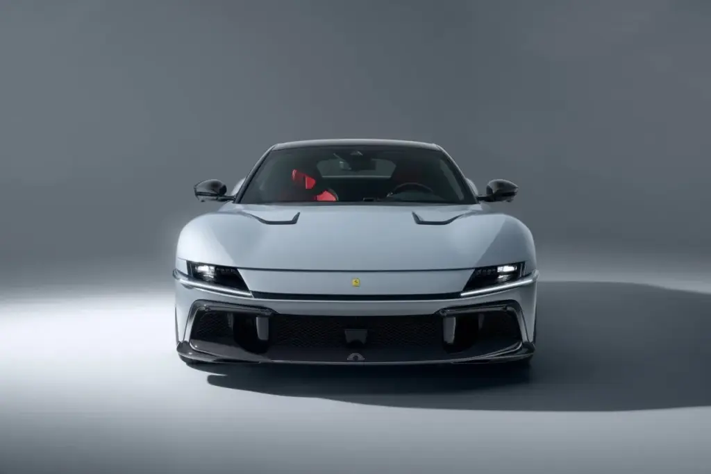 Ferrari 12Cilindri Novitec