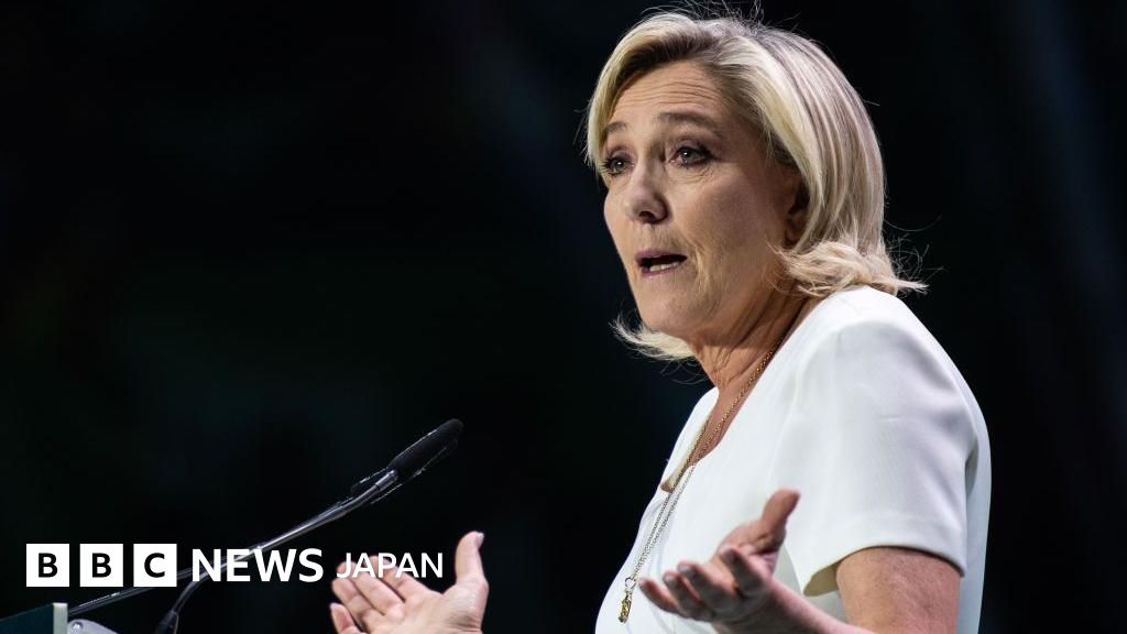 ル・ペン氏に被選挙権5年停止の有罪判決 フランス極右に衝撃 – BBCニュース ル・ペン氏に被選挙権5年停止の有罪判決 フランス極右に衝撃 - BBCニュース