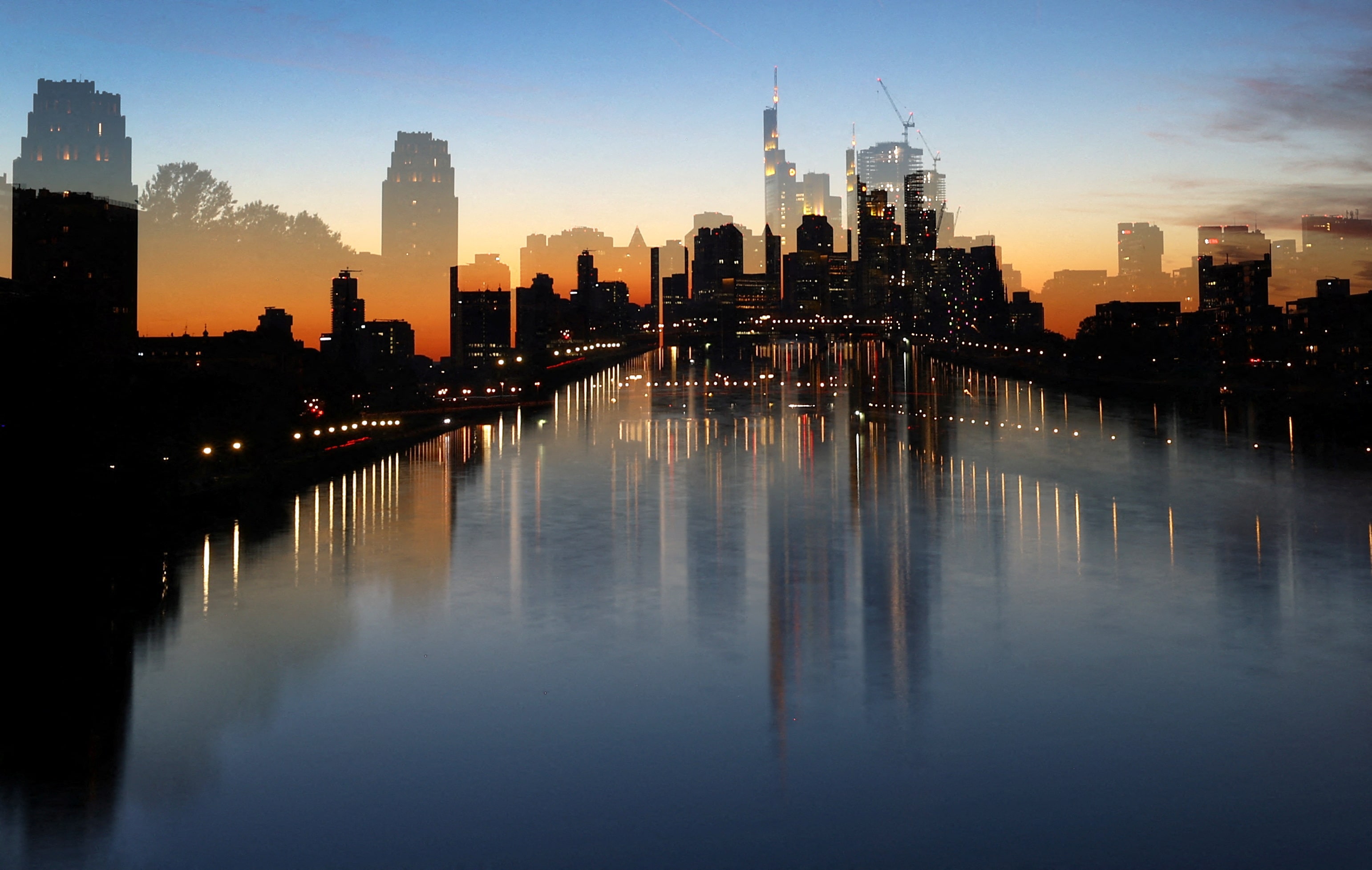 欧州・アジアの銀行株が下落、米国の与信懸念が波及