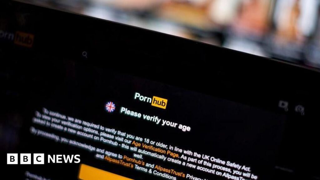 Pornhubは年齢チェックが導入されて以来英国の訪問者が77％減少したと発表