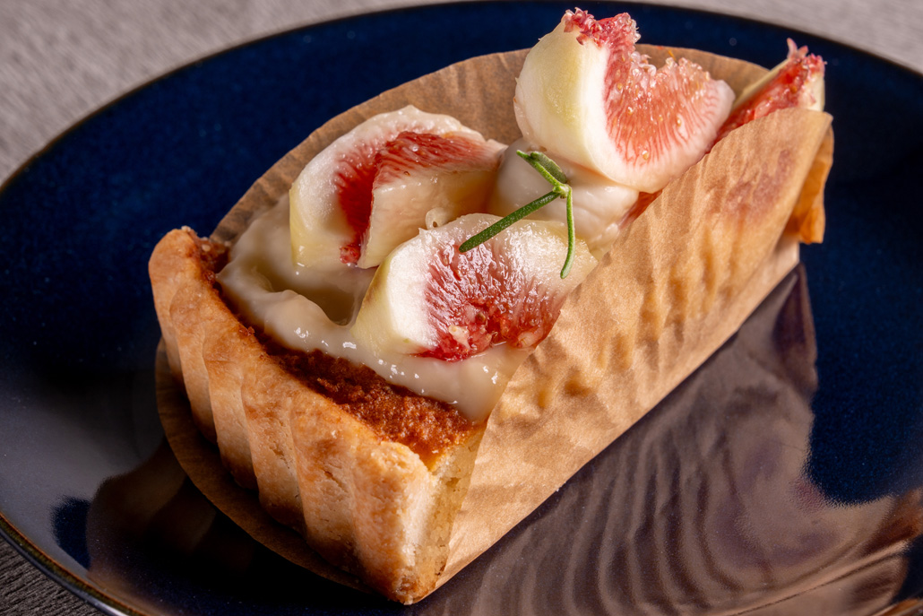 お菓子などのお店「十果（とか）」　いちじくタルトの画像