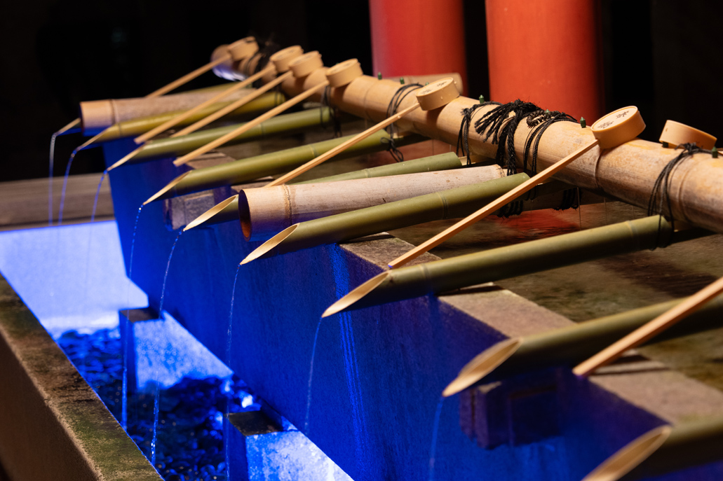 「鎮守の杜ナイトウォークinやわた」の手水の画像