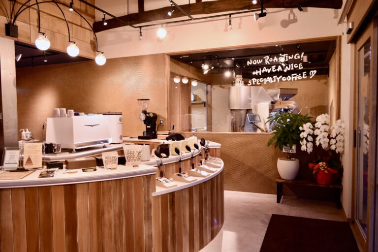 【Roppin Coffee】スペシャルティコーヒーの奥深さを味わう、こだわりの一杯│LOG OITA