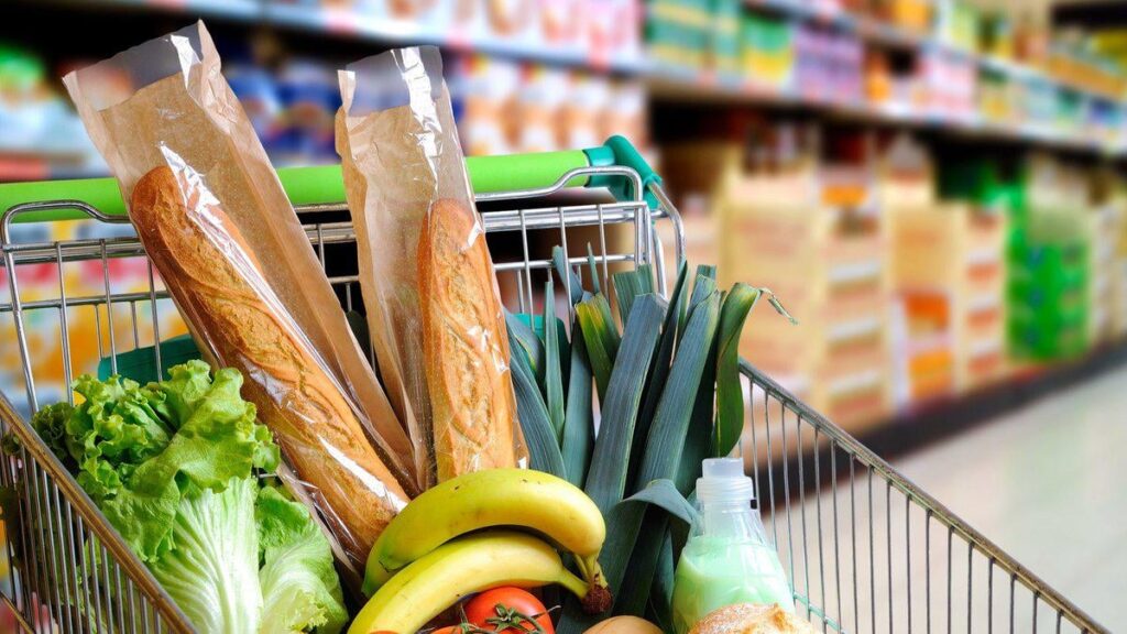 「エストニアの小売業における失敗の慣行 - 大規模な公然と違反」