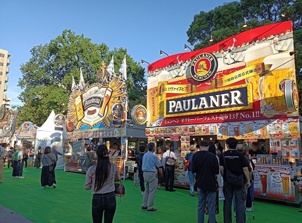 【福岡市博多区】初日から大盛況！冷泉公園で本場ドイツのビールを満喫！「福岡オクトーバーフェスト2025」が10月26日まで開催中です！！ | 号外NET 福岡市博多区