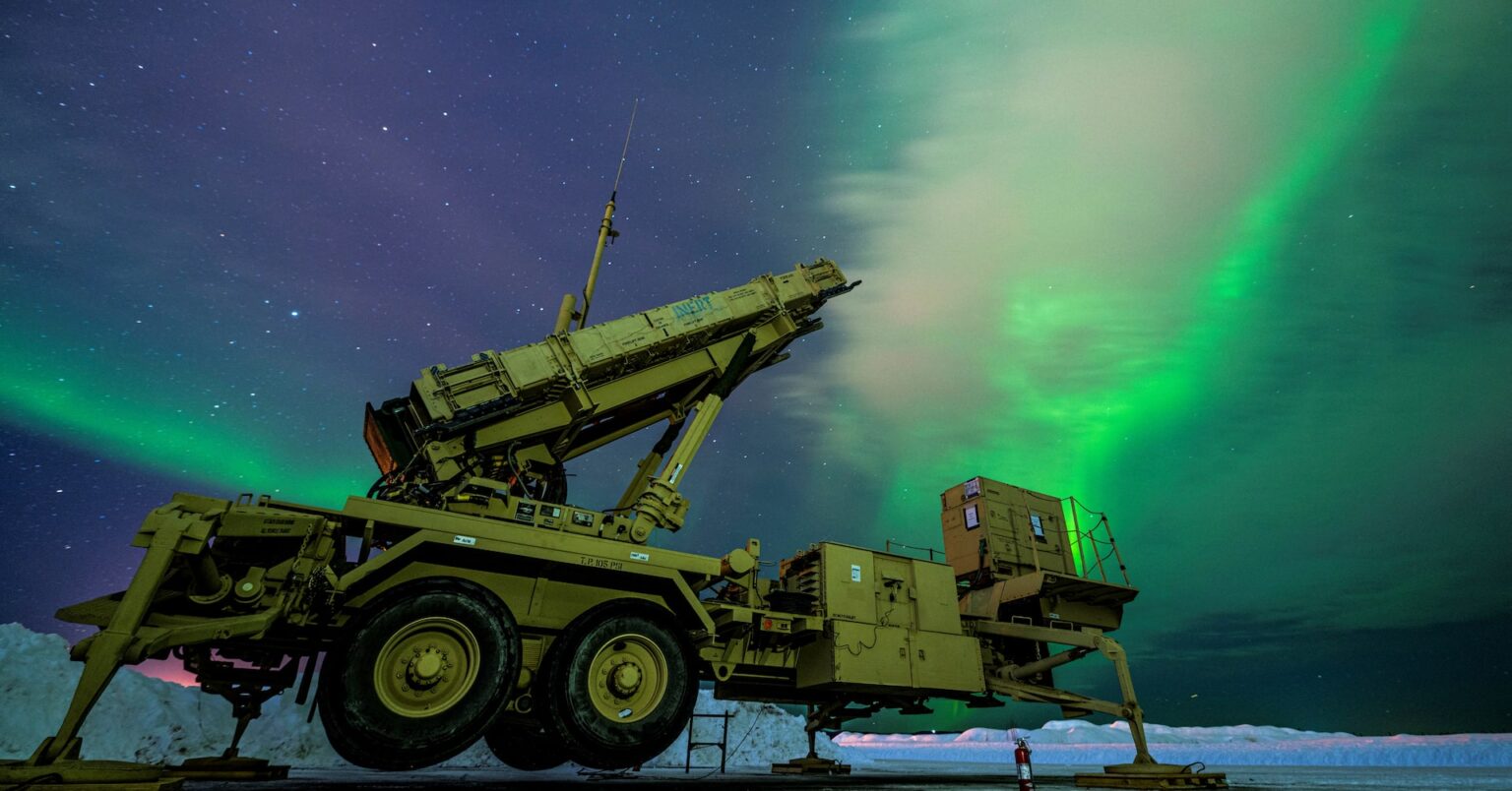 ゼレンスキー氏、トランプ氏との会談「前向き」　防空システム巡る成果強調 | ロイター