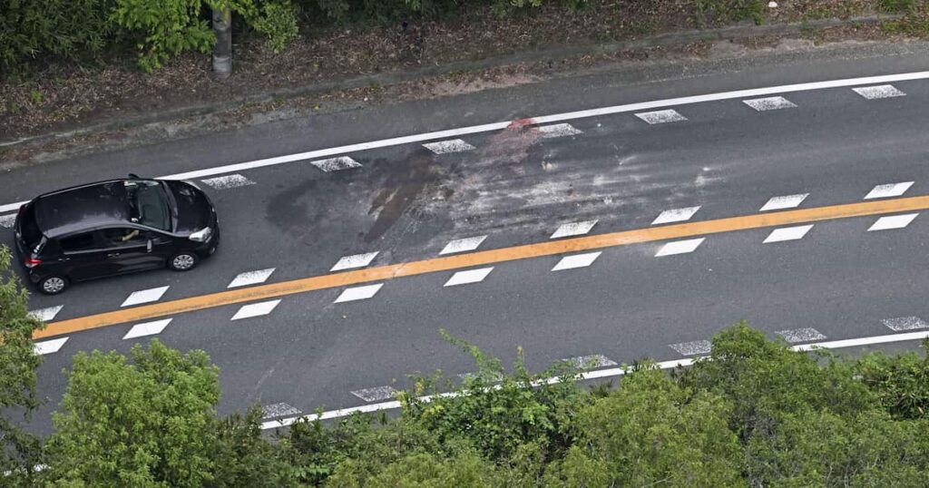 10～30代の6人乗った軽乗用車が横転、5人死亡 三重・名張の国道、定員超過で走行か - 産経ニュース