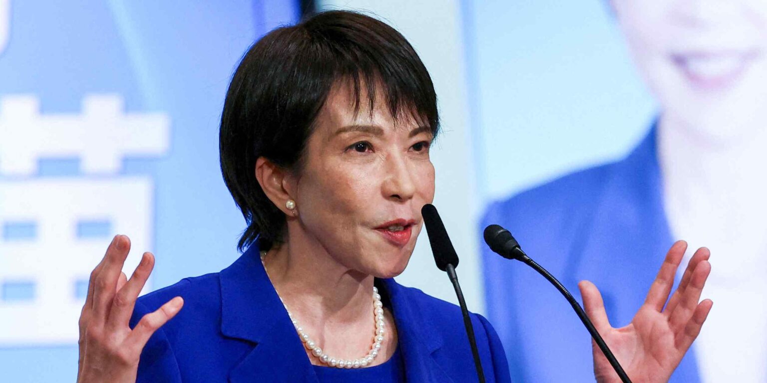 日本の支配LDPの最初の女性リーダーに選出された高知