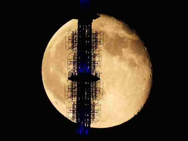 Moon (7)