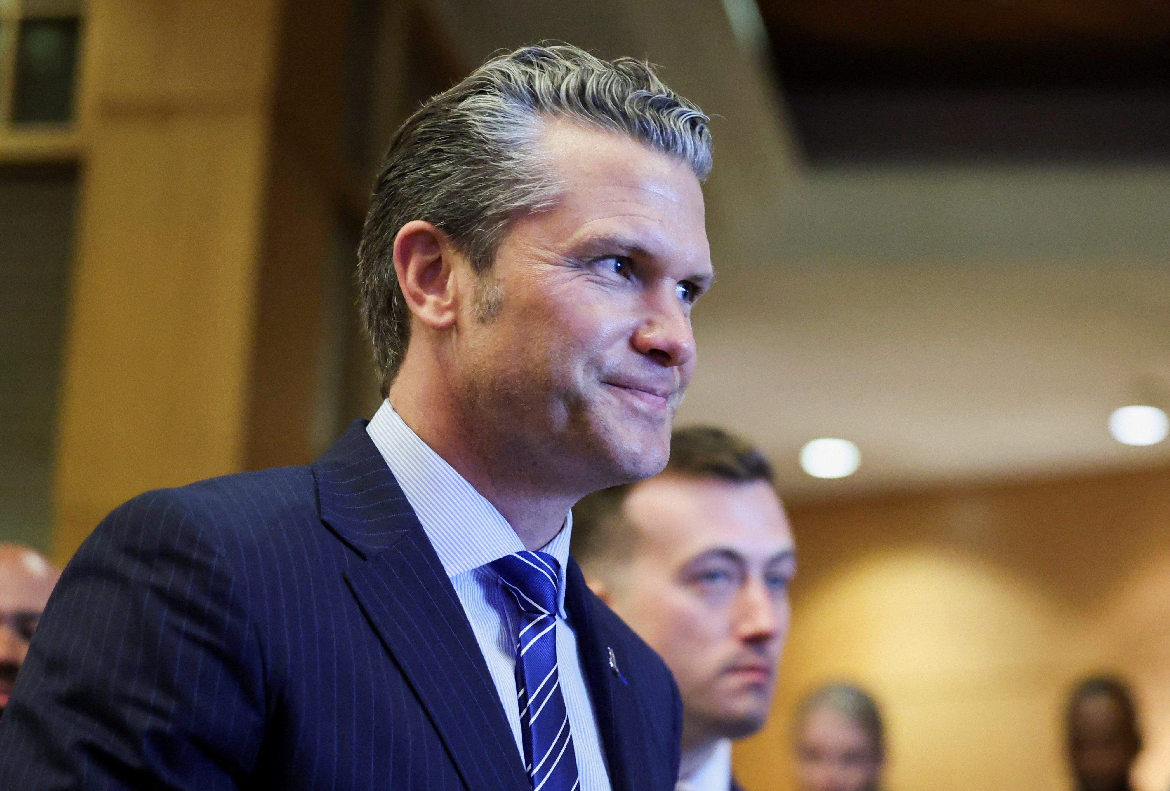 ヘグセス米長官、中国国防相と会談　インドとは協力枠組み署名