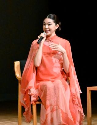 森英恵さん回顧展、島根で開催　生誕１００年記念、所蔵ドレスも