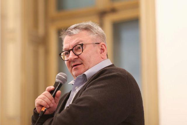 インタビュー - 歴史家のArmandGoşu：スリは、ルーマニア /サービスでロシアの影響を排除する能力を持っていません /サービスは、「私たちはジョージクの背後にいません！クーデターを準備していません」