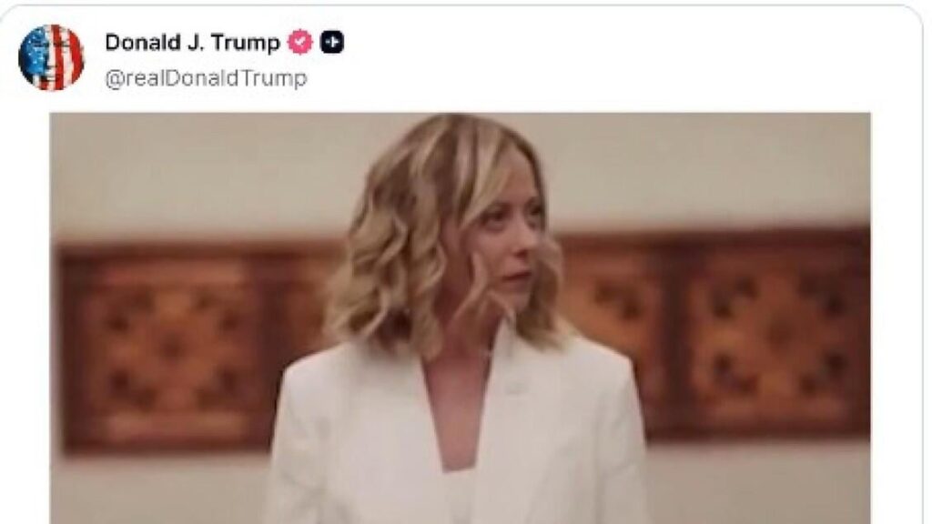 トランプ氏の（架空の）投稿が事件となる。 Pd: 「メローニ、任務について明確にする - キエフ」