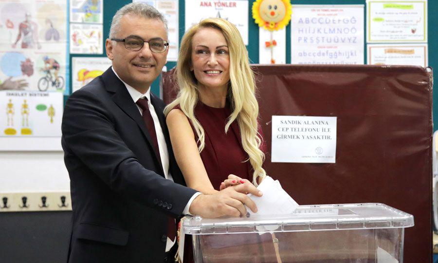 トルコ社会党：「エリウルマンがアンカラを倒した」という妄想。 ／トルコ・キプロス社会党：「エルフルマンがアンカラを倒した」というのは妄想である。