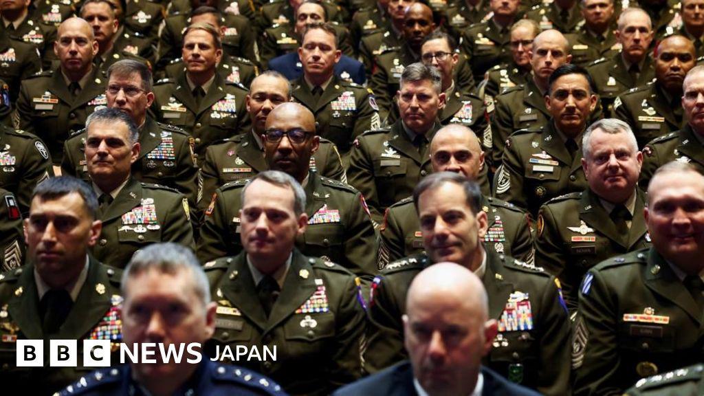 トランプ氏、アメリカの都市を「軍の訓練場」にすべきと　将官らに演説 - BBCニュース