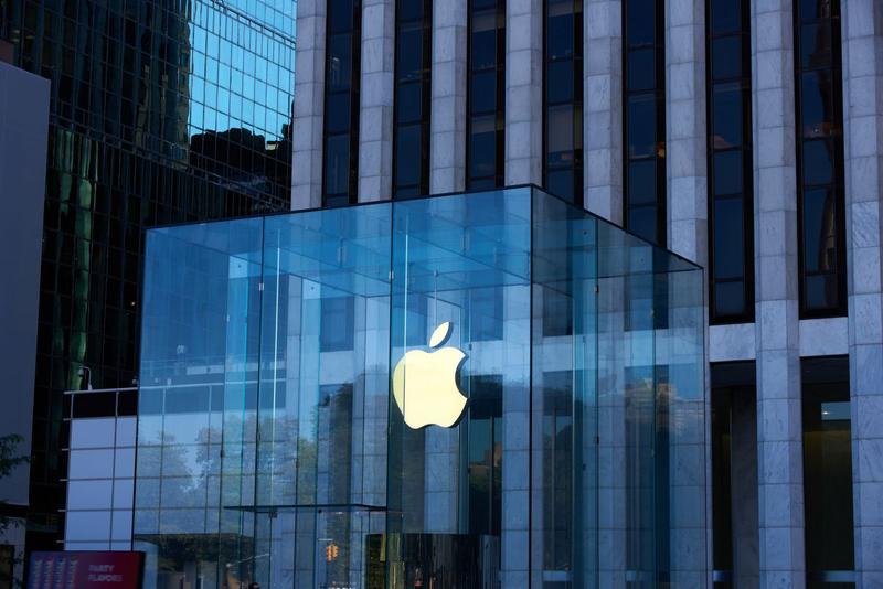 Apple がルーマニアのエネルギー市場に参入。同社は、Nala Renewables が開発し、OS2 がガラツィ郡に建設した 99 MW 風力発電所の運営者となります。
