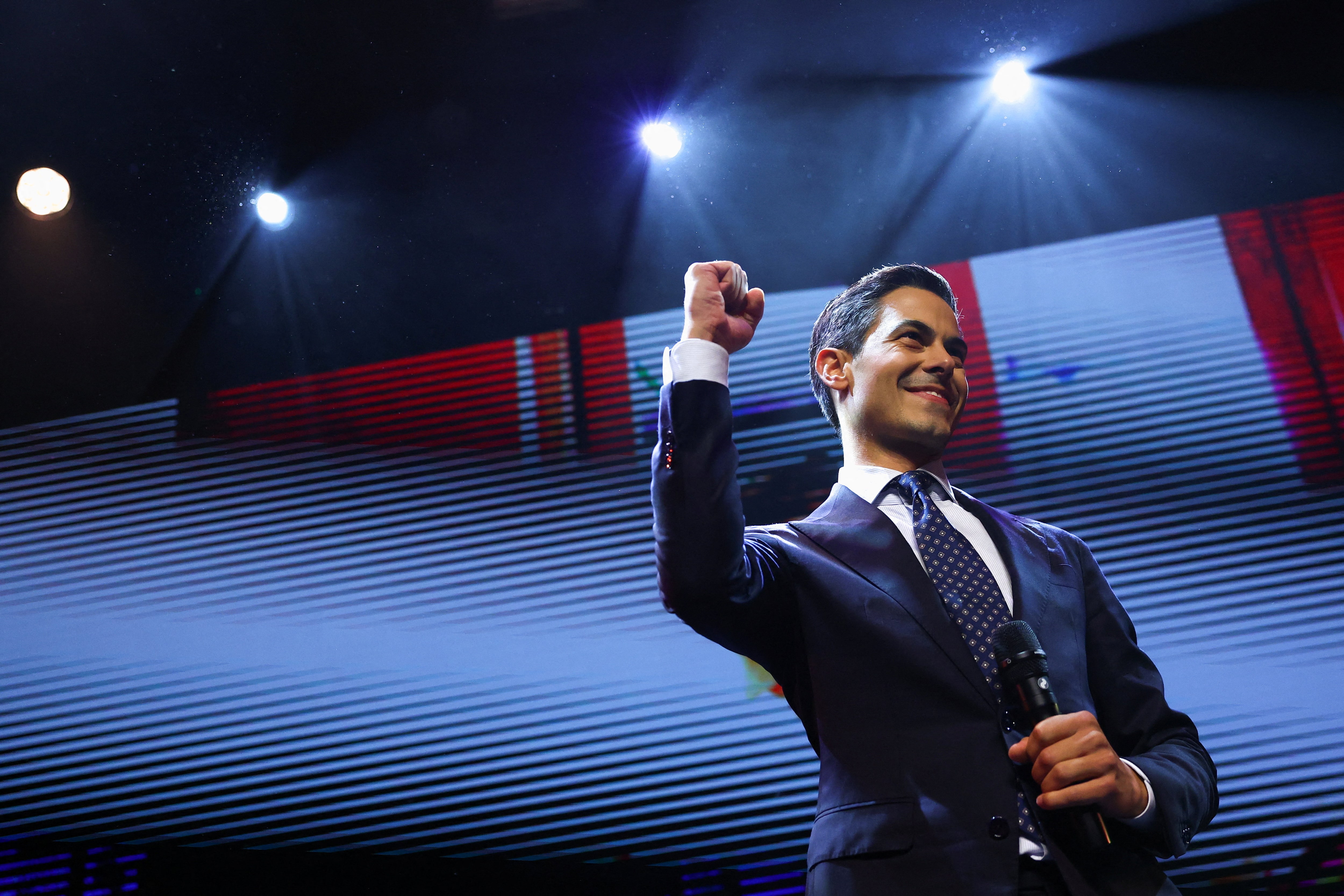 オランダ総選挙、中道政党が極右を抑え勝利へ　最年少首相誕生も