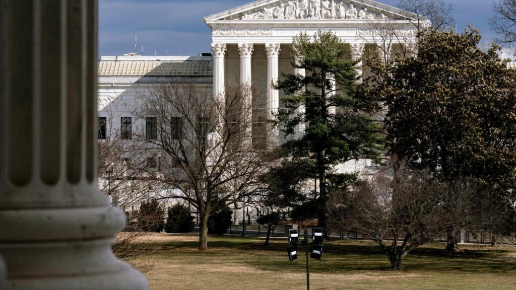 ディスカッションスレッド: 米国最高裁判所、投票権法と緊急事態と思われる際の捜索と押収に関する訴訟を審理