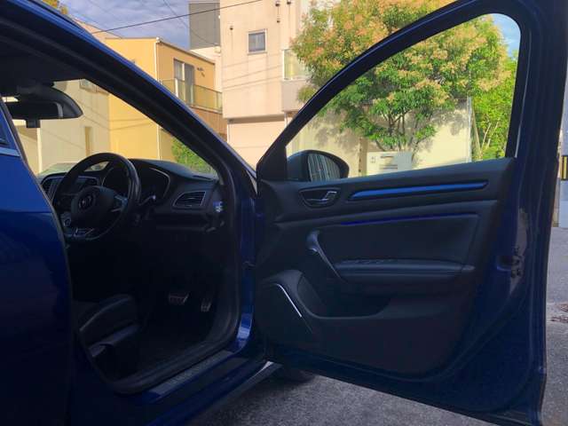 ルノー メガーヌスポーツツアラー GT 4コントロール RSドライブ CarPlay対応 LED 香川県の詳細画像 その13