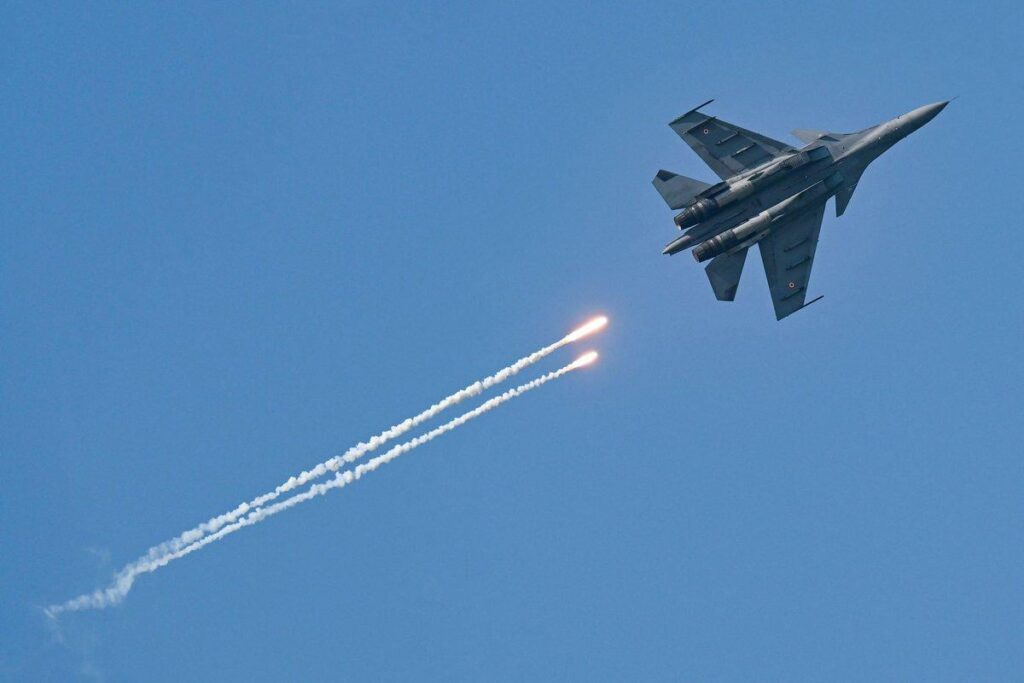 ロシア機２機がリトアニア領空に進入