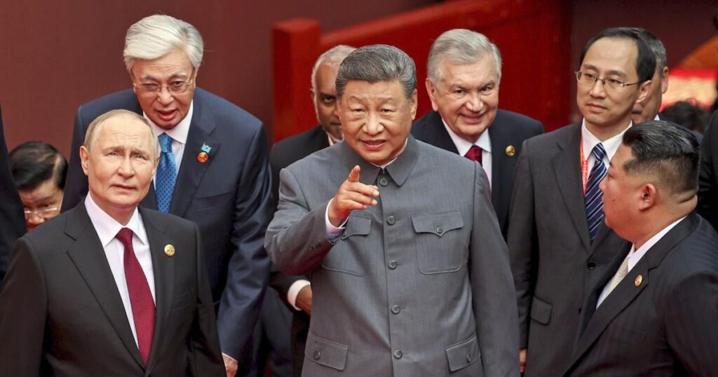 「愛国」にすがる中国共産党　高市早苗氏はどう向き合うか - 日本経済新聞