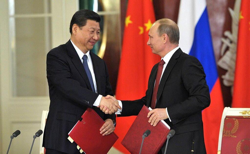 中国は、ウクライナでのミサイルのストライキを支援するためにロシアと衛星情報を共有していると言われています -  econotimes