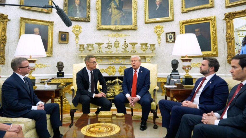 トランプ大統領、スペインをNATOから「追放」すべきだと示唆