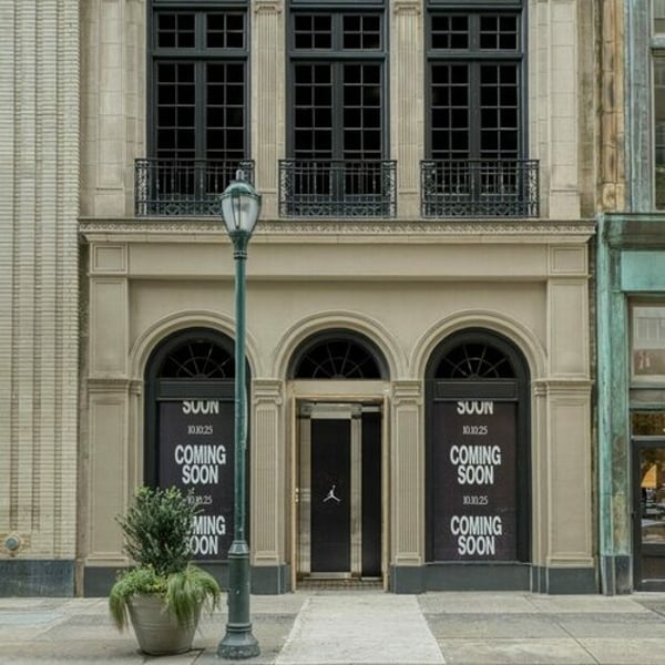 ジョーダン ブランド、米国初となる「ワールド・オブ・フライト」旗艦店をフィラデルフィアにオープンへ - FashionNetwork 日本