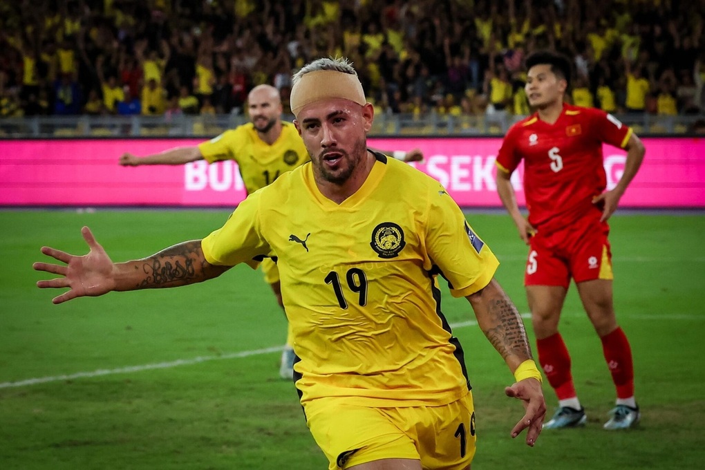 アルゼンチンの新聞がマレーシアから不法に帰化したスターの秘密の出自を暴露 - 1 Báo Argentina nói rõ bí mật gốc gác của sao nhập tịch trái phép Malaysia - 1