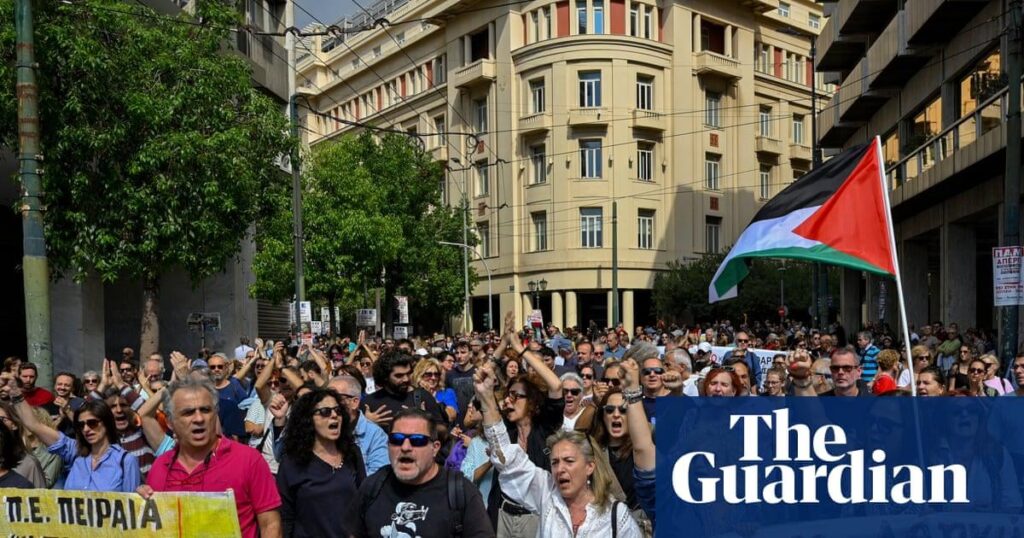 13時間の勤務日に対するゼネストは、ギリシャを停止させます