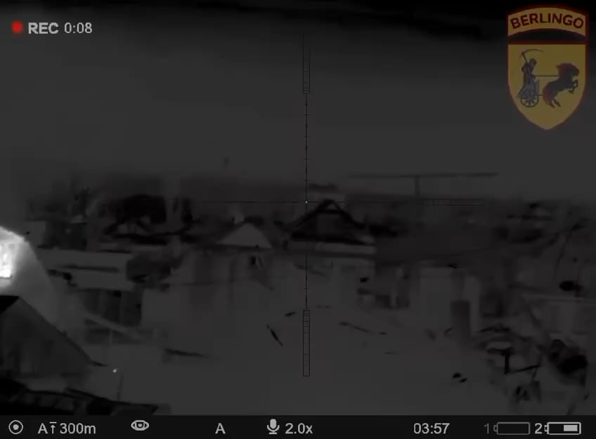 敵の攻撃を撃退しながら、第210「ベルリンゴ」特殊部隊大隊の狙撃兵によって28人の侵略者がなぎ倒された。ベルランゴと第 20 ウクライナ特殊部隊大隊は統合され、2024 年 8 月に第 210 突撃連隊を編成するために拡張されました。第 210 連隊の英雄たちを応援しましょう!