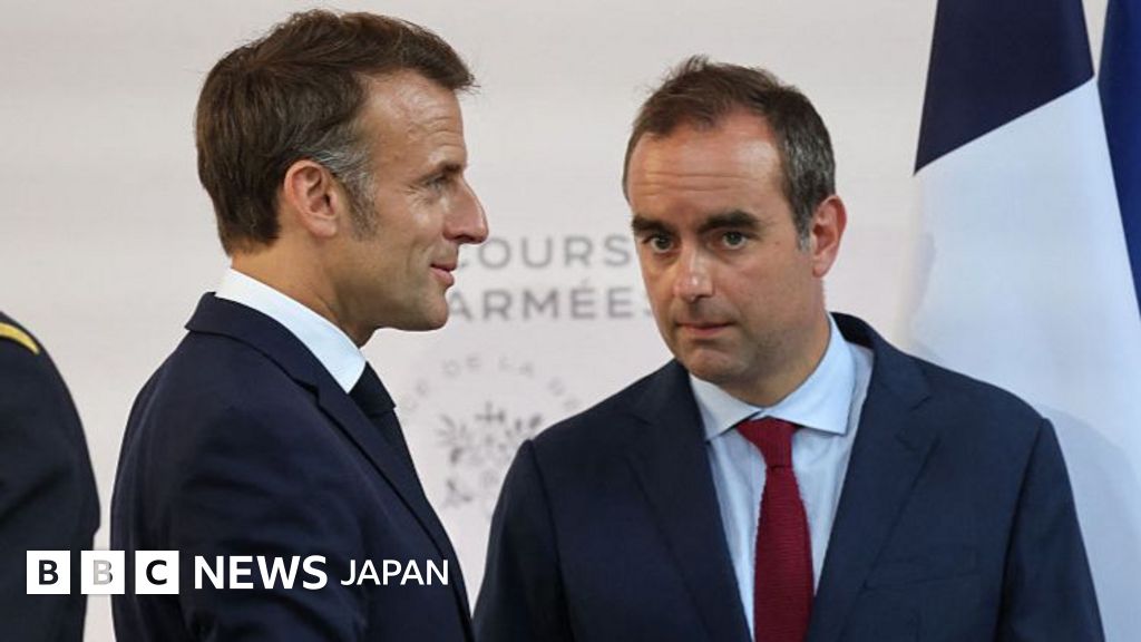 マクロン仏大統領、ルコルニュ氏を首相に再任命　政治的混乱続く - BBCニュース