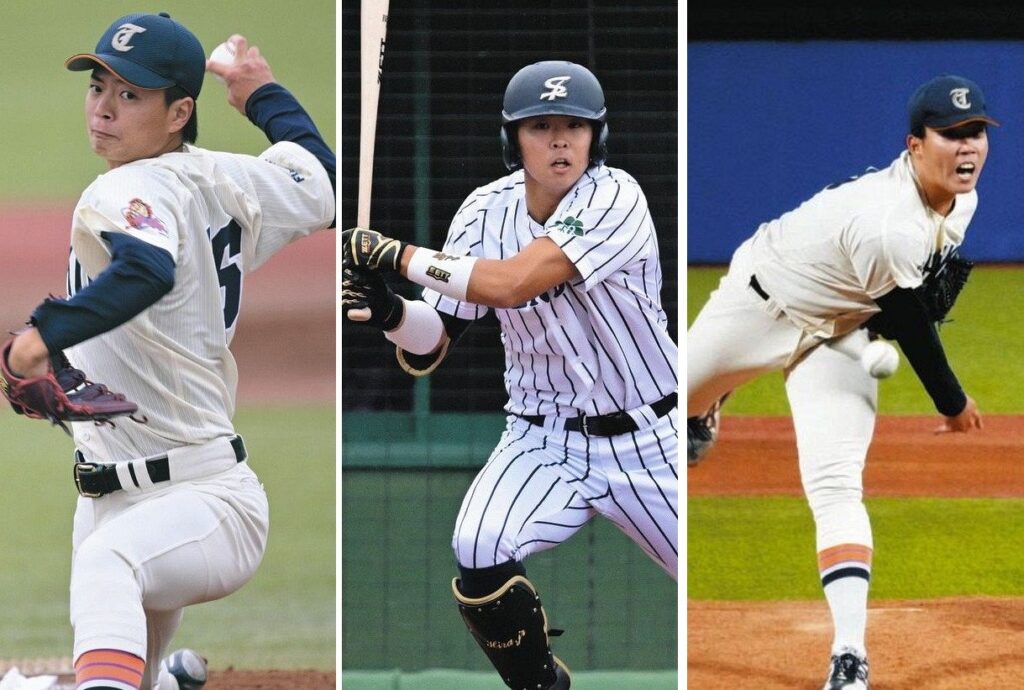 （左から）東北福祉大の桜井頼之介、仙台大の平川蓮外野手、東北福祉大の堀越啓太