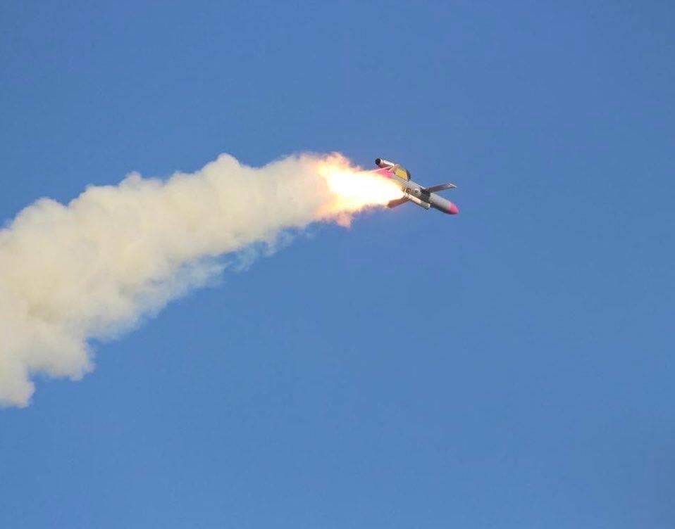 ウクライナのFP-5フラミンゴ巡航ミサイル発射の画像が新たに公開された。