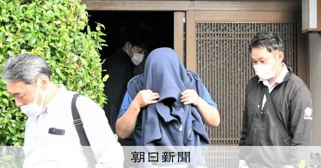 ニセの教員免許で採用か、中学の補助教員を逮捕へ 九州や関東で勤務　掃除中の女子生徒に「（掃除中の姿が）エロくみえる」と発言した、と保護者から学校に相談　男は2005年に児童買春で懲戒免職になったことなどを理由に教員免許を失効。その後に免許を再取得したが、12年に再び失効