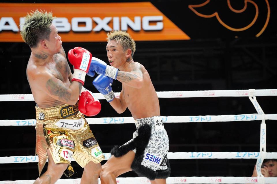 “悪童”カシメロが呆然 元世界３階級制覇王者が亀田京之介にまさかの０－３判定完敗 １年ぶり試合で精彩欠く - デイリースポーツ