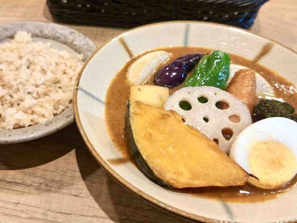 富山市千歳町に『カレー食堂 コロポ 富山店』なるカレー店がオープンしてる。スープカレー『さっぱりトマトスープとりやさい』『あっさり舞茸・昆布スープ』食べてみた。 : とやま速報