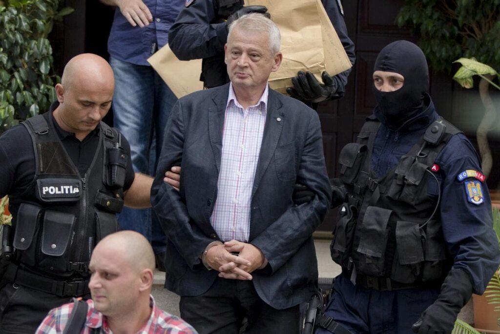 出典：Sorin Oprescuはギリシャで逮捕されました。 10年8ヶ月の刑を宣告された元市長