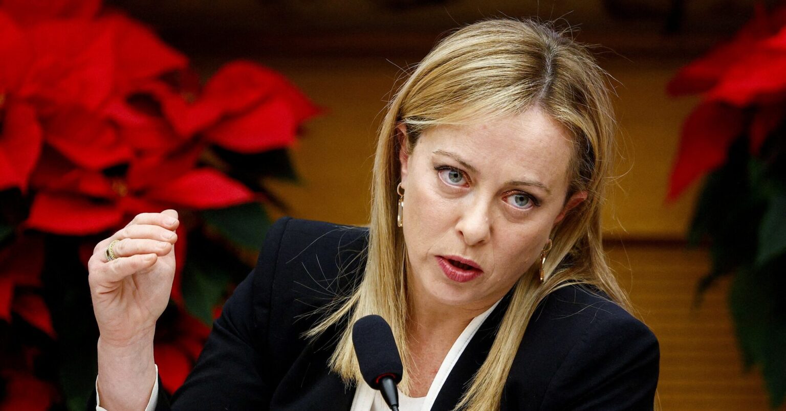 Analysis-Italy scrabbles to lure back sovereign wealth funds