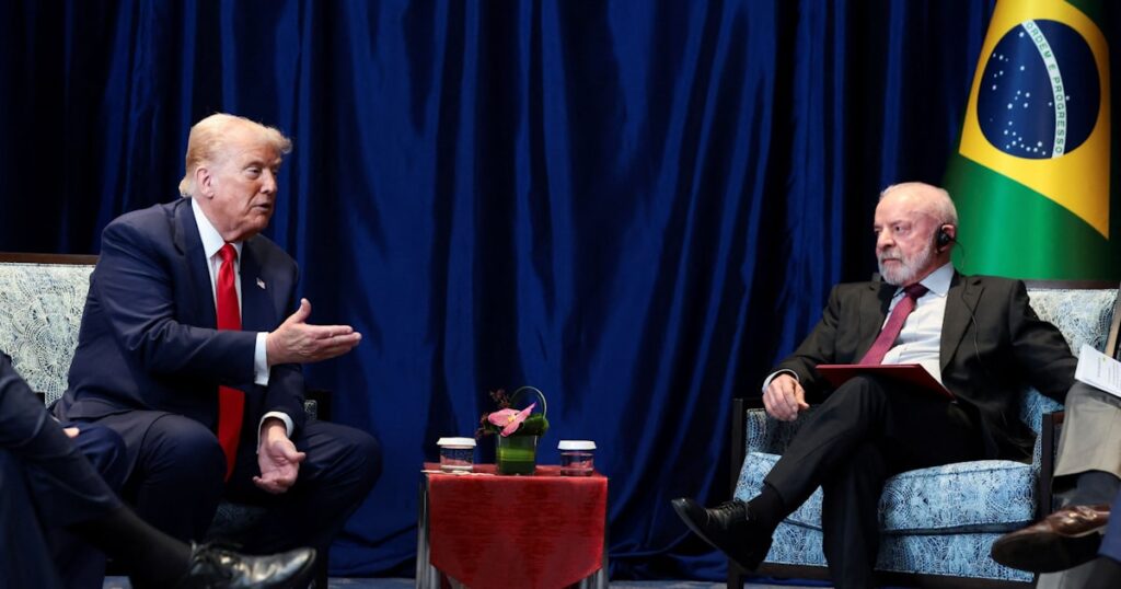トランプ氏、ブラジル大統領と会談 最高50%関税下げへ「手打ち」探る - 日本経済新聞