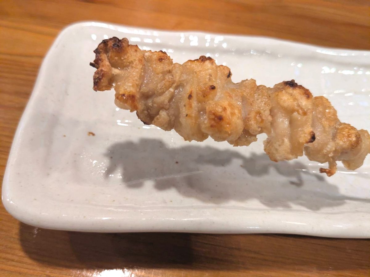 「かわ（塩）」1本150円（税込）