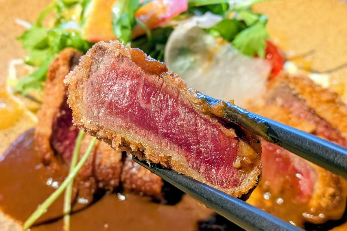 美味しさはもちろん、衣の繊細さと軽やかさにも驚きました！食べ応えはあるけど重たさがありません