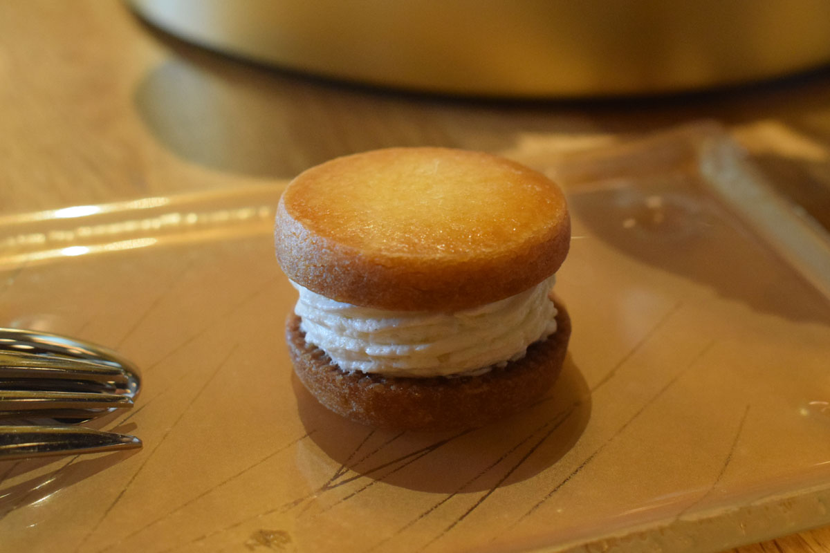 白鶴バターサンド
