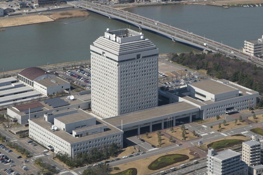 新潟県立病院2025年度赤字見通し36億円に…当初から7億円悪化、年度末に運転資金枯渇の可能性高まる - 新潟日報デジタルプラス
